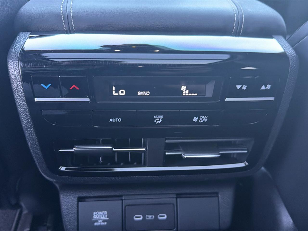 Acura MDX SH-AWD w/Technology Package 2025