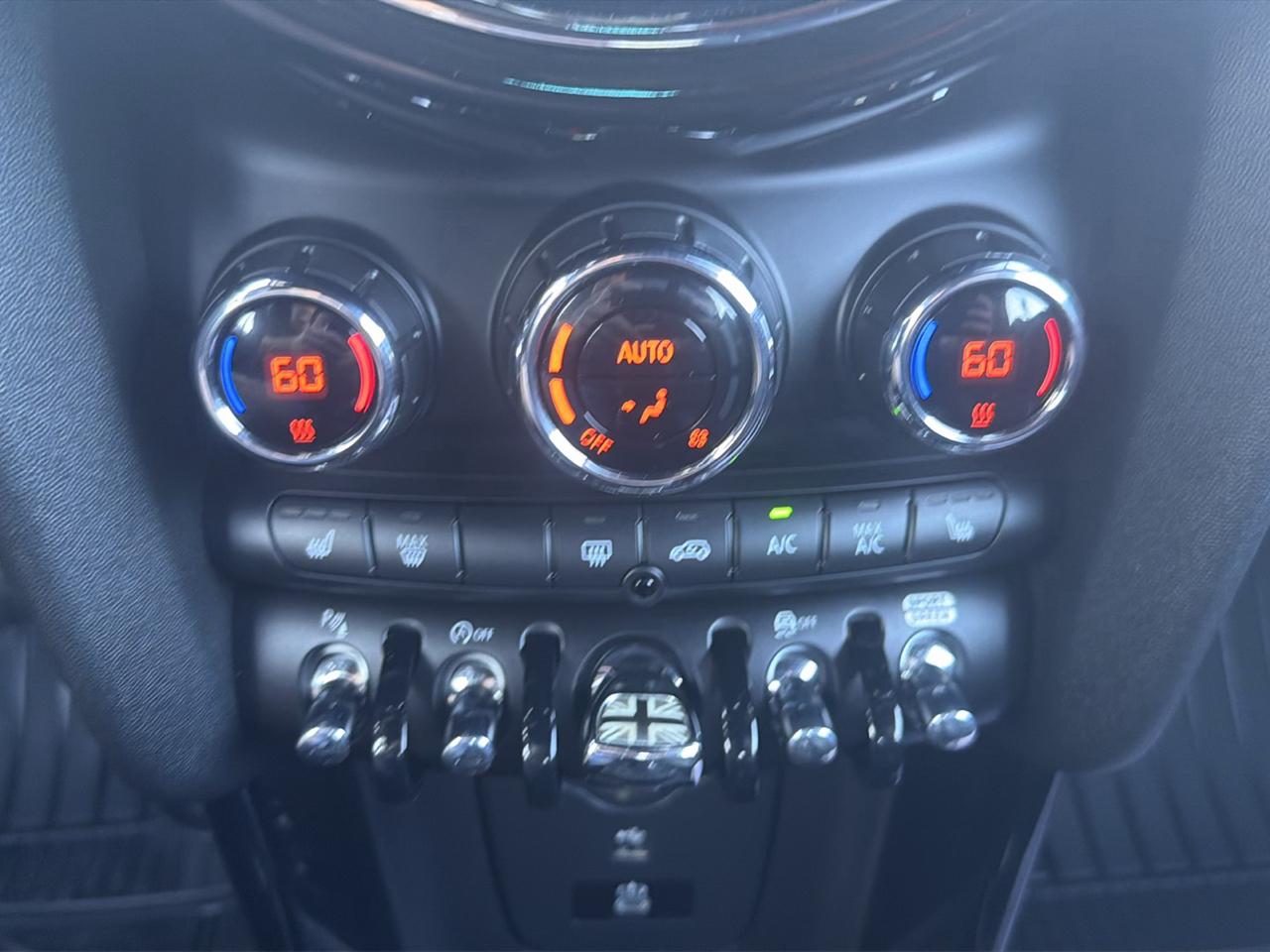MINI Convertible John Cooper Works FWD 2024