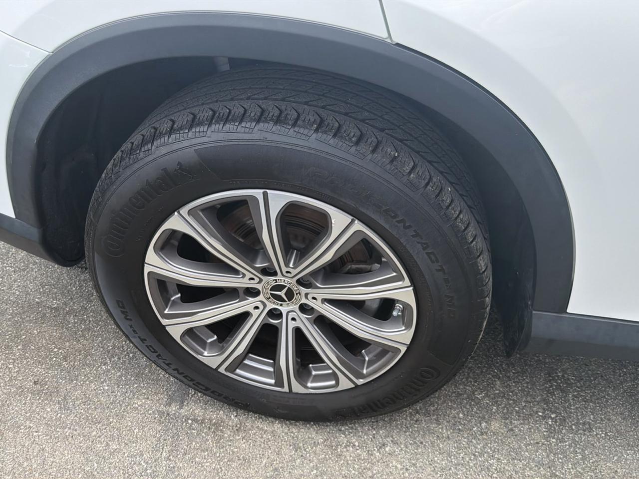 Mercedes-Benz GLC GLC 300 4MATIC SUV 2023