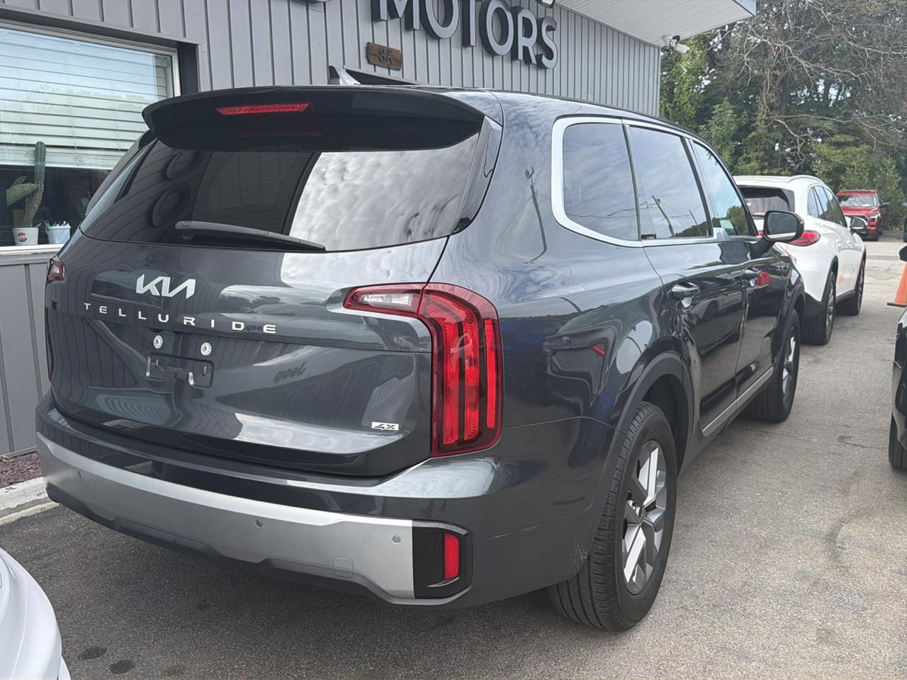 Kia Telluride LX AWD 2023