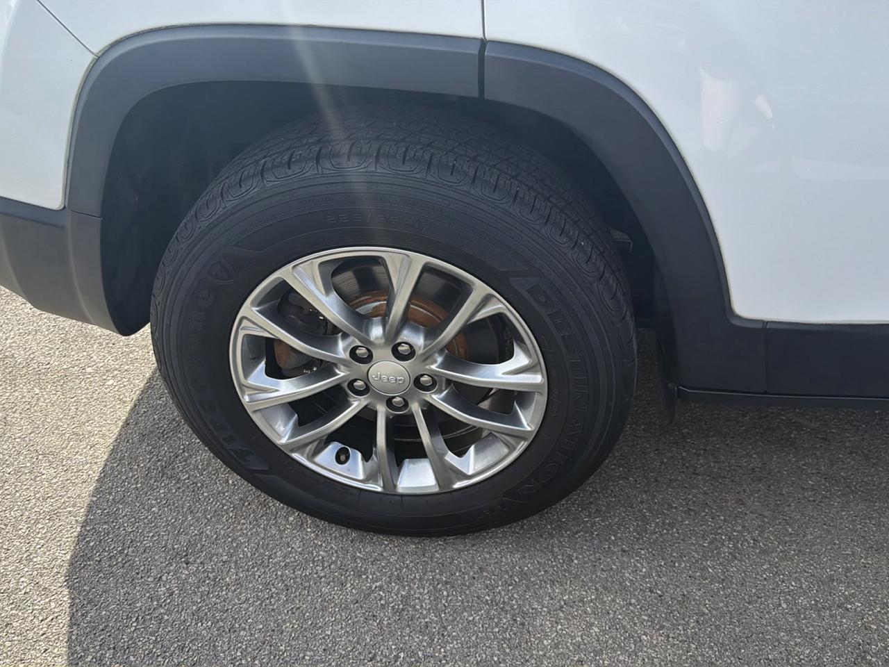 Jeep Cherokee Latitude Plus 4x4 2019