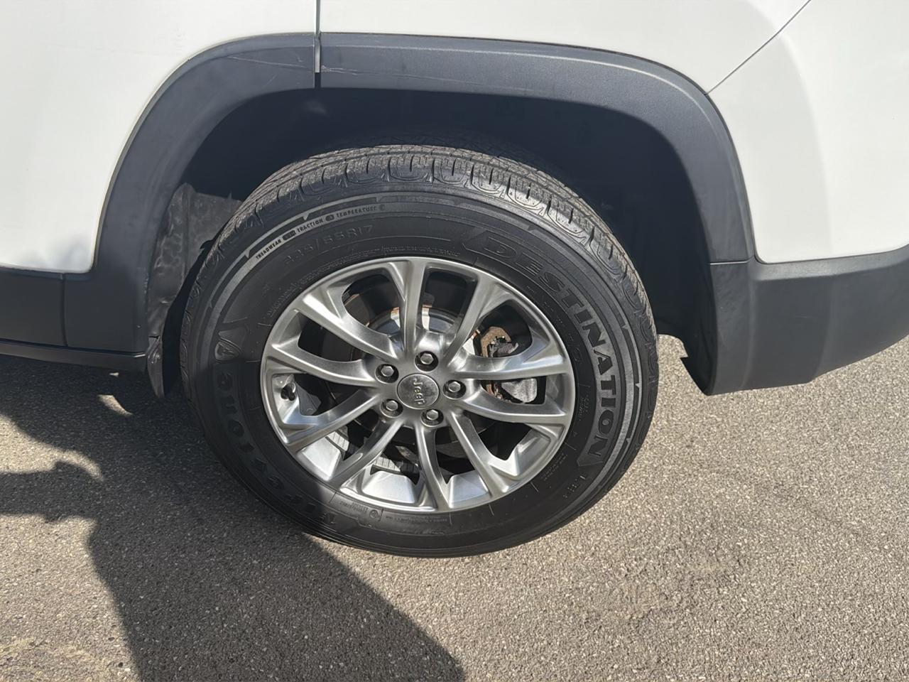 Jeep Cherokee Latitude Plus 4x4 2019