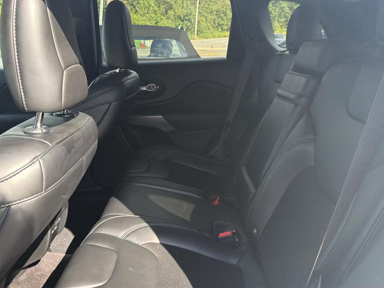 Jeep Cherokee Latitude Plus 4x4 2019