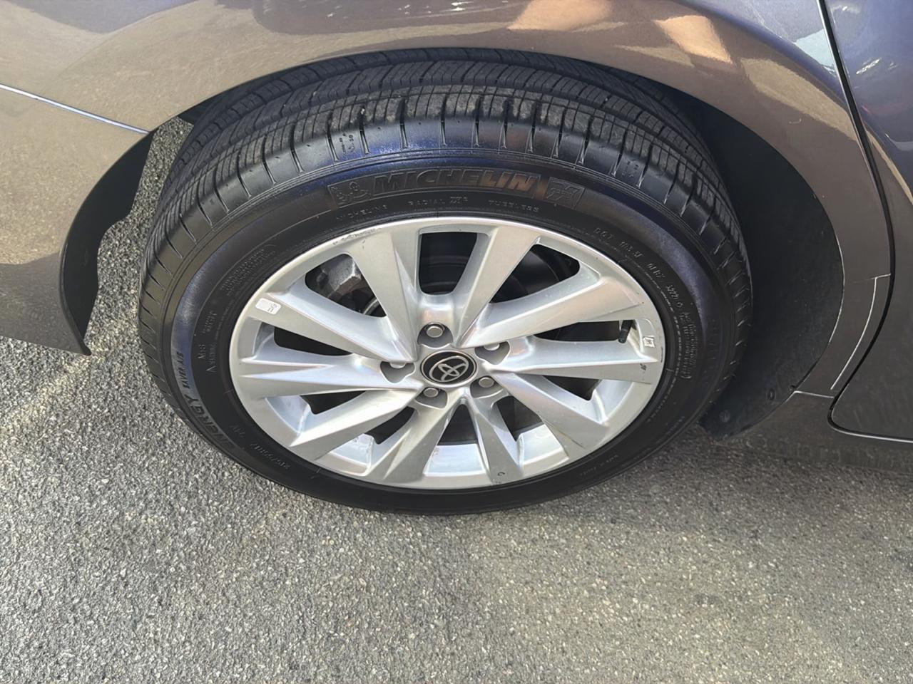 Toyota Camry LE Auto AWD (Natl) 2023