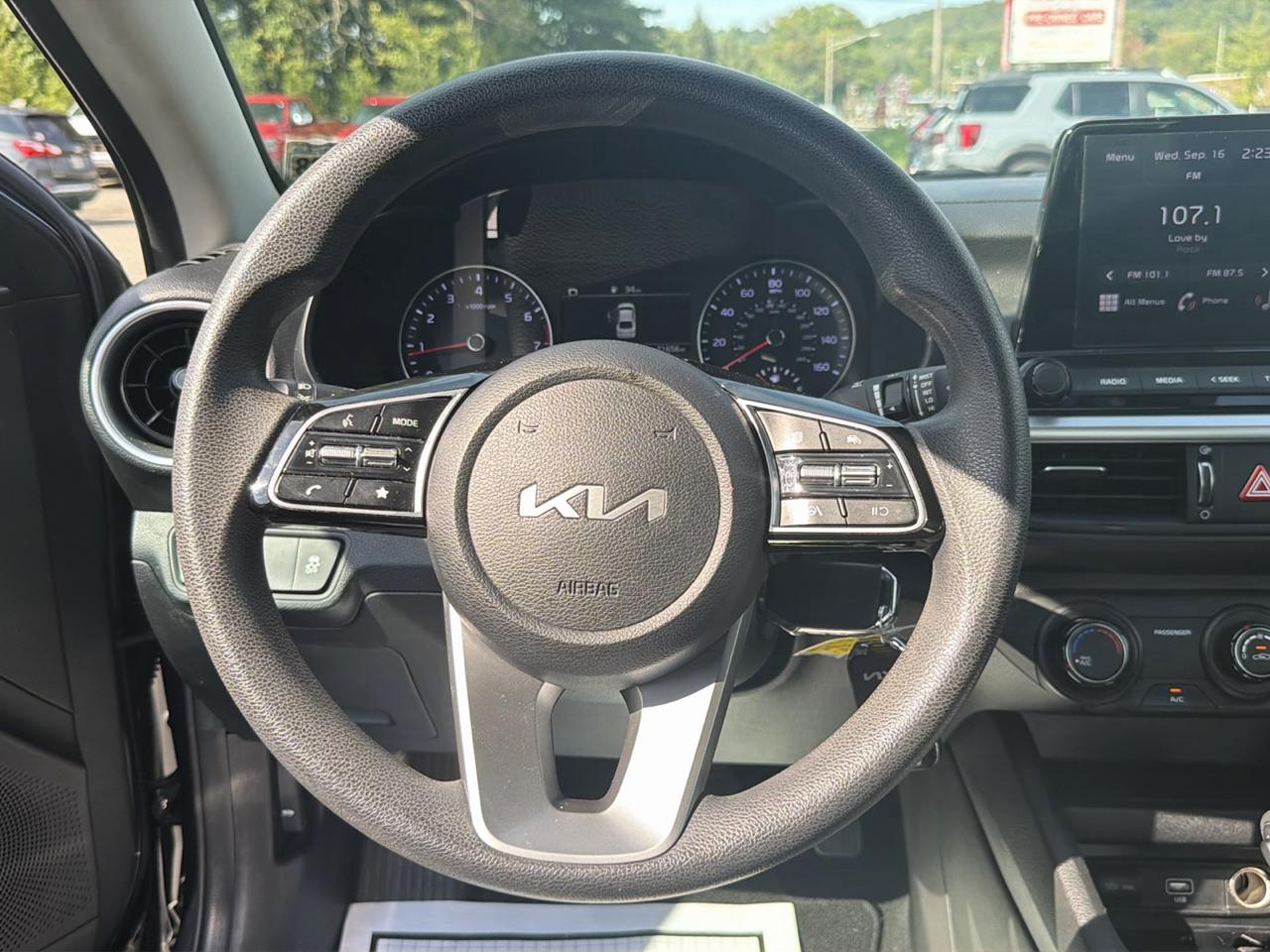 Kia Forte LXS IVT 2023