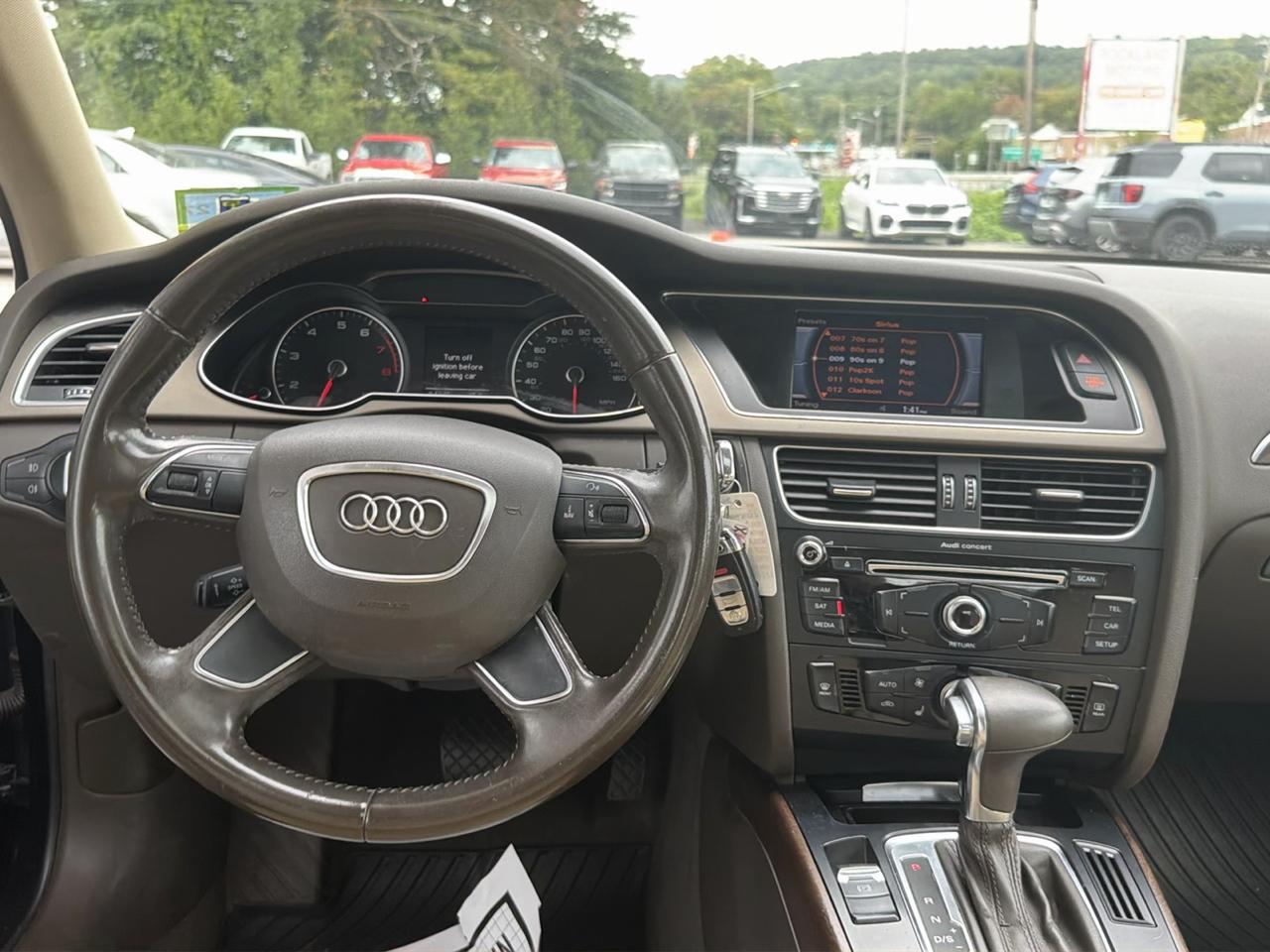 Audi A4 4dr Sdn Auto quattro 2.0T Premium 2014