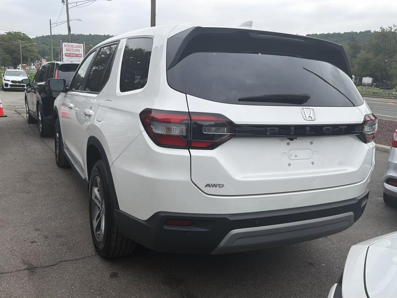 Honda Pilot EX-L 7 Passenger AWD 2024