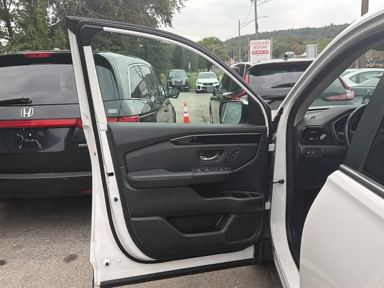 Honda Pilot EX-L 7 Passenger AWD 2024