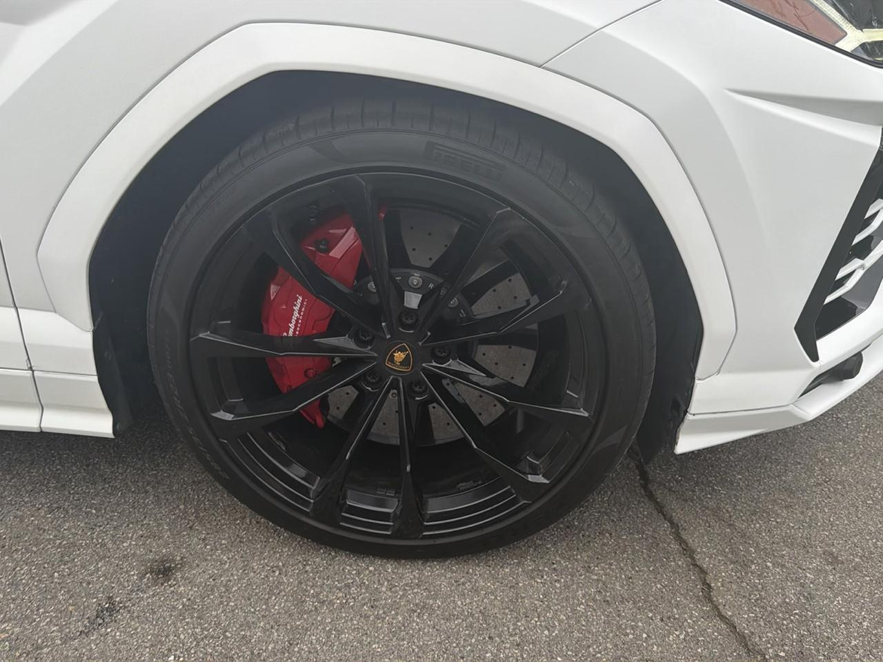 Lamborghini Urus AWD 2022