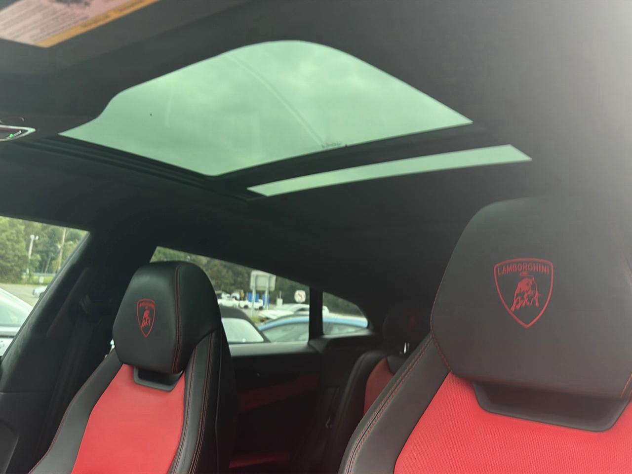 Lamborghini Urus AWD 2022