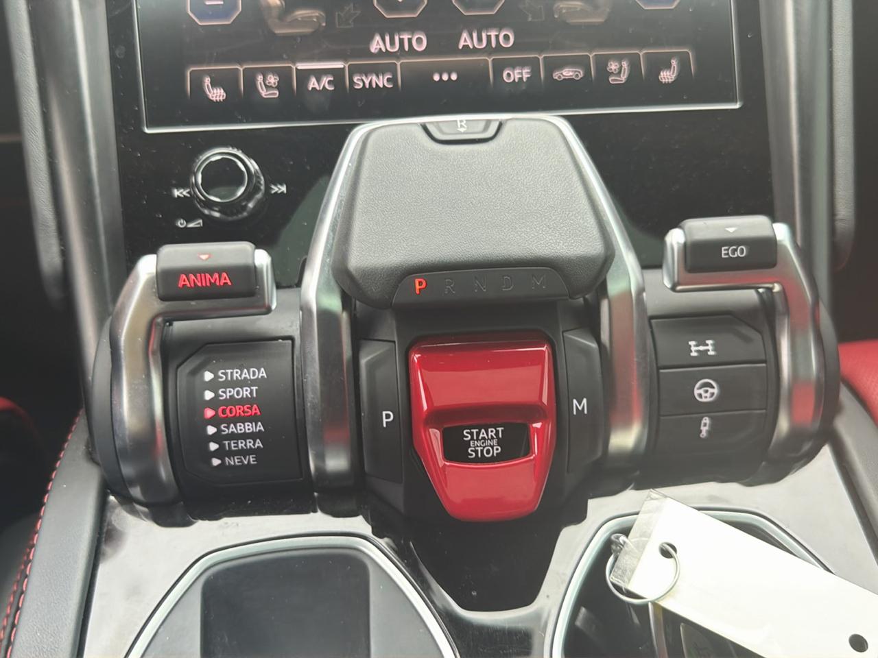 Lamborghini Urus AWD 2022