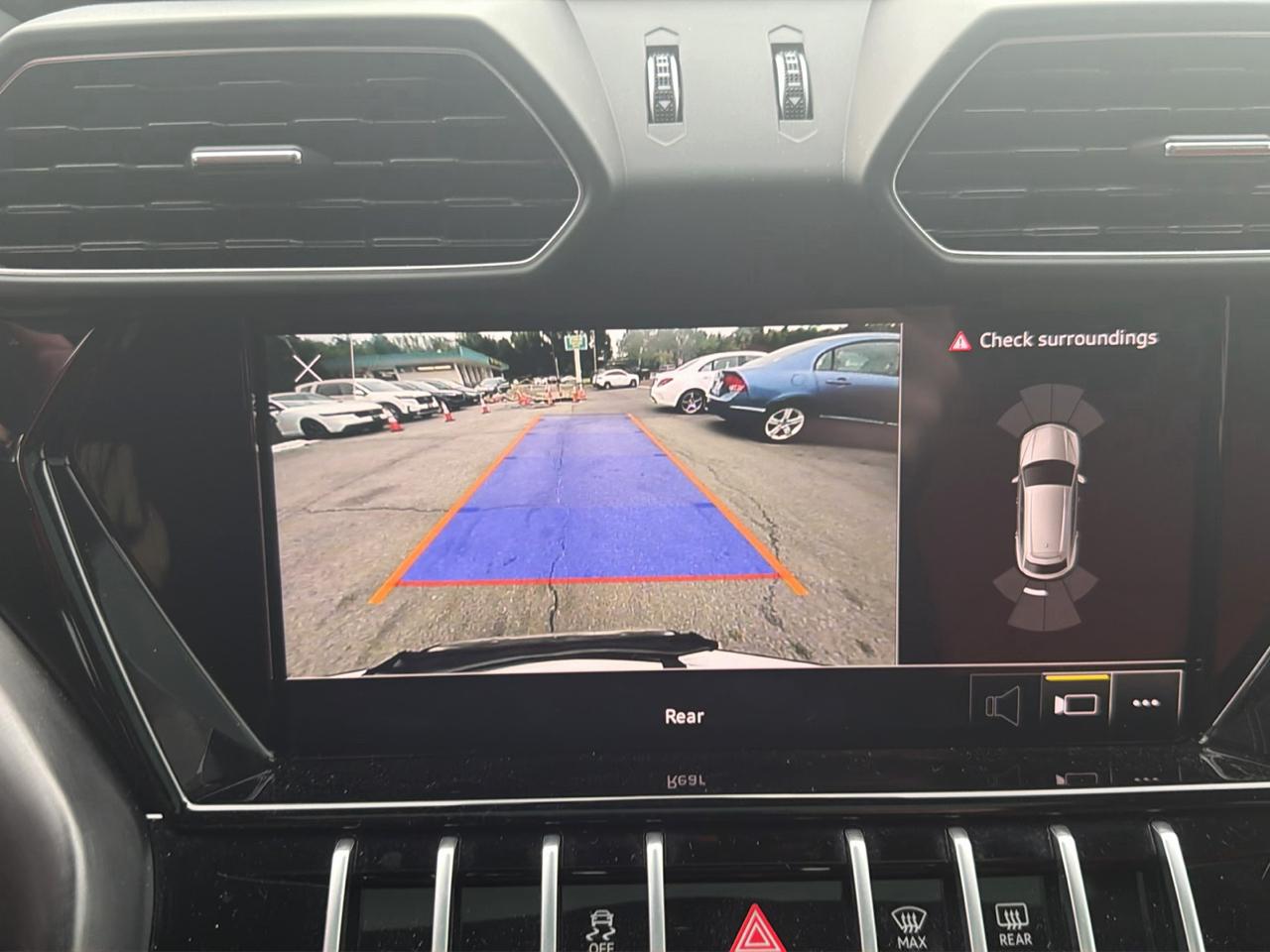 Lamborghini Urus AWD 2022