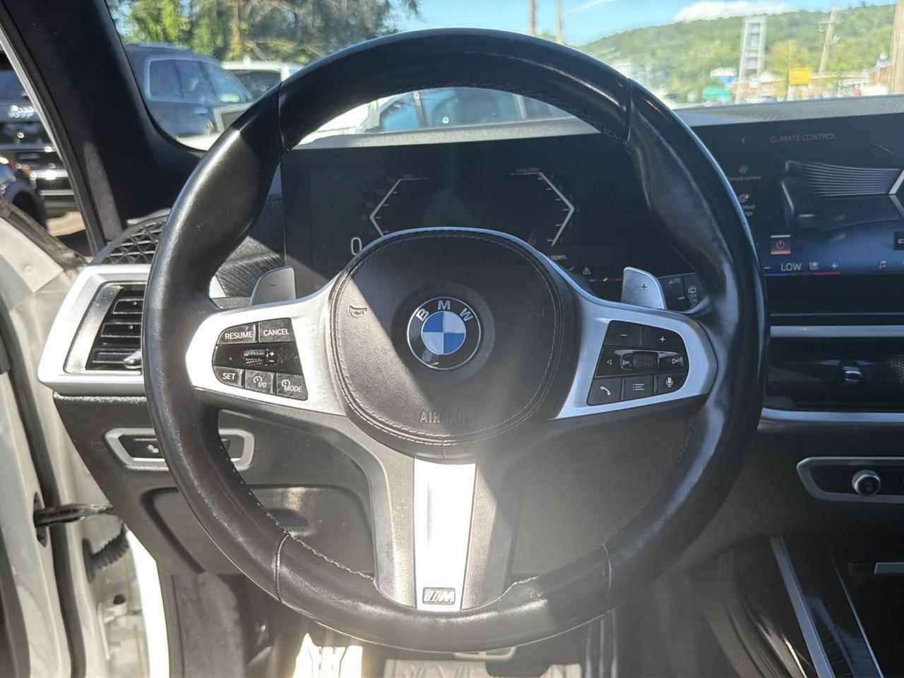 BMW X7 xDrive40i Sports Activity Vehicle 2024