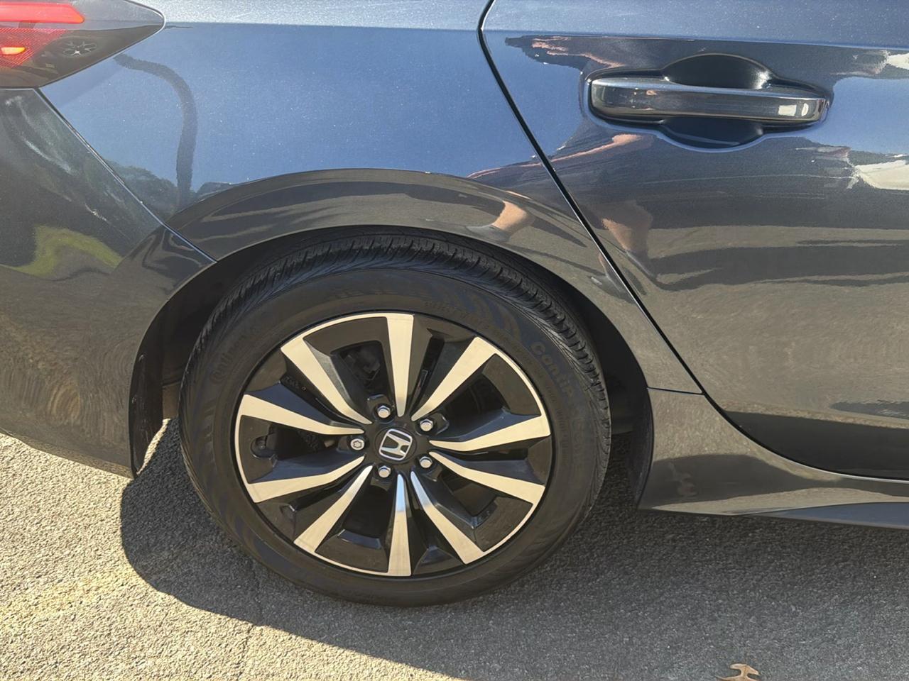 Honda Civic Hatchback EX-L CVT 2023