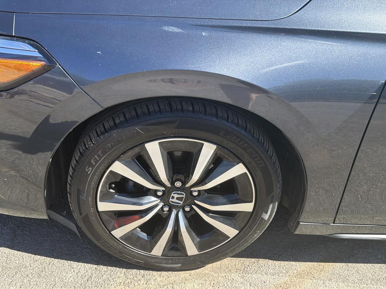 Honda Civic Hatchback EX-L CVT 2023