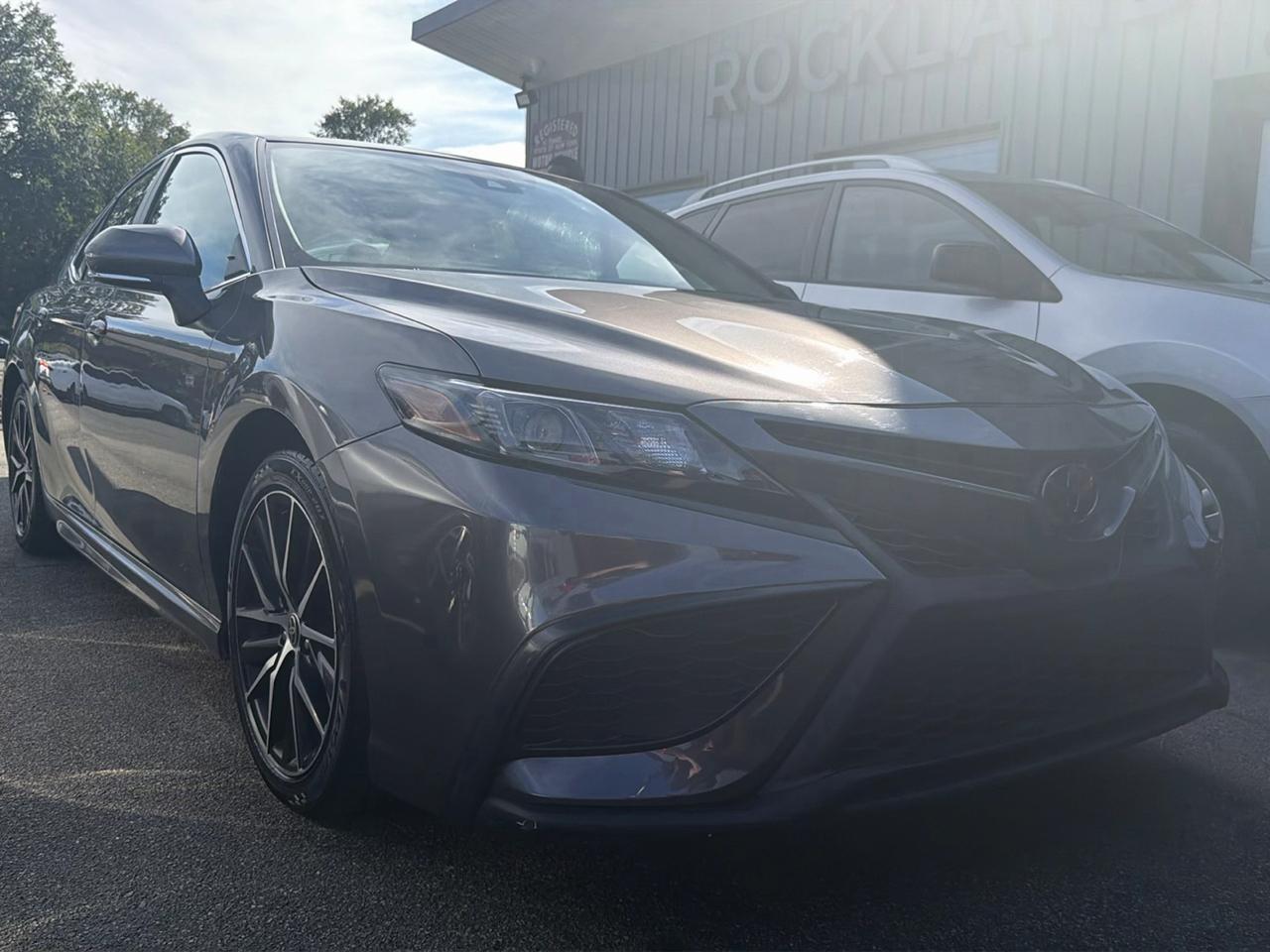 Toyota Camry SE Auto (Natl) 2024