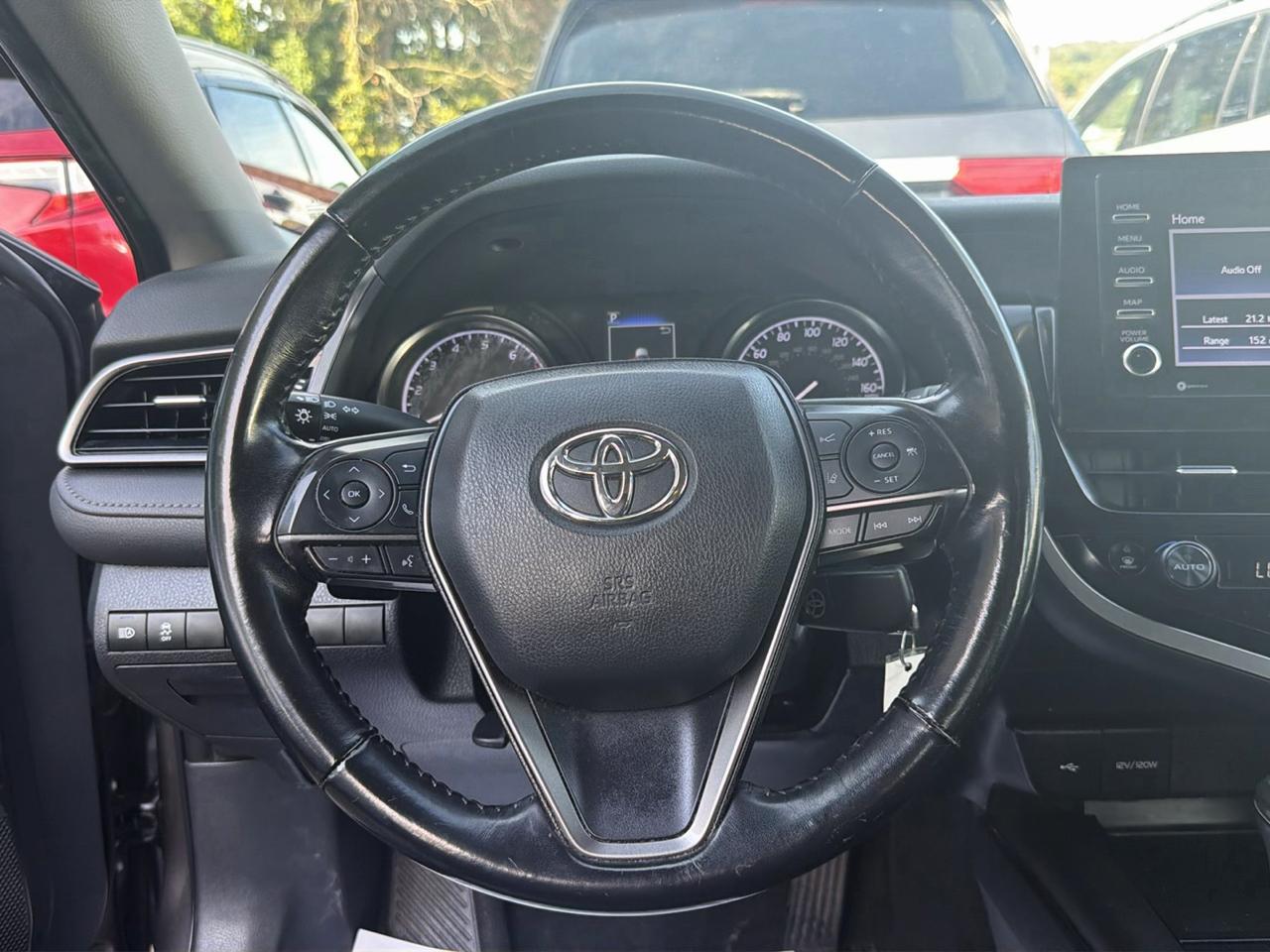 Toyota Camry SE Auto (Natl) 2024