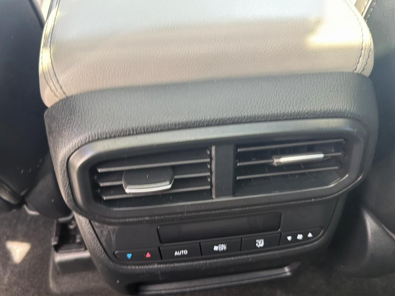 Honda Pilot Touring AWD 2024