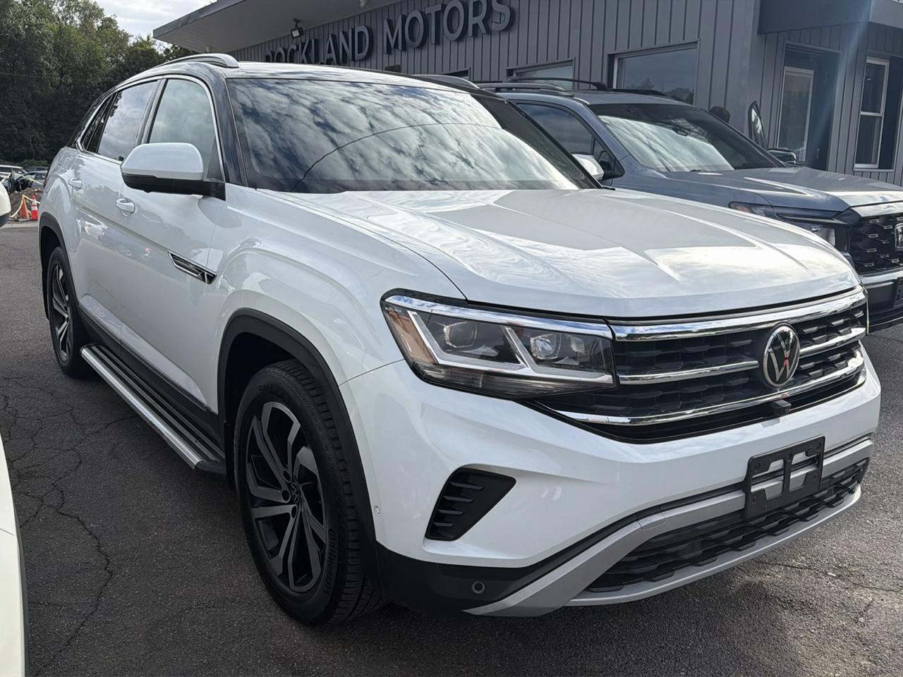 Volkswagen Atlas Cross Sport 3.6L V6 SEL Premium 4MOTION 2021