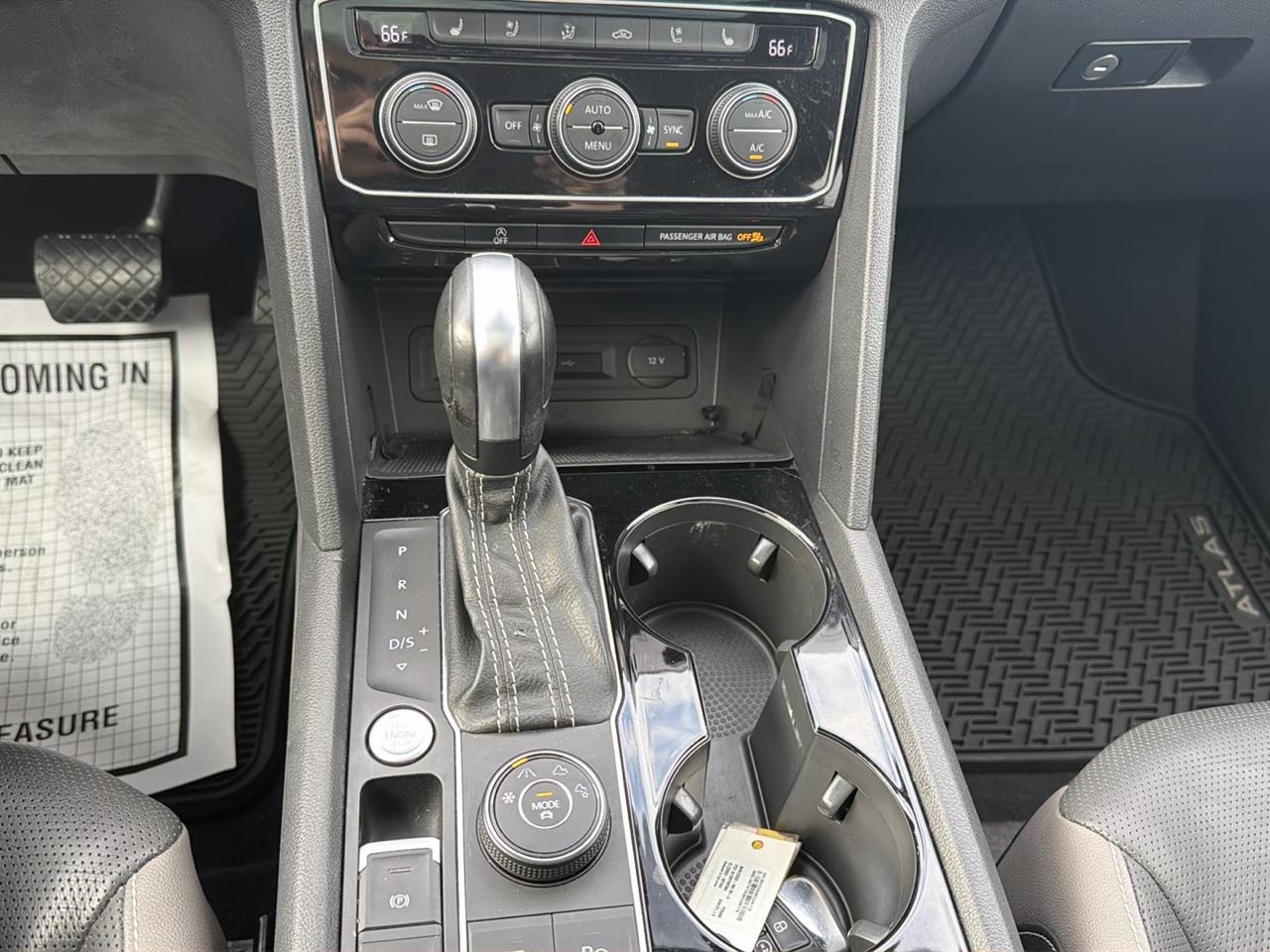 Volkswagen Atlas Cross Sport 3.6L V6 SEL Premium 4MOTION 2021