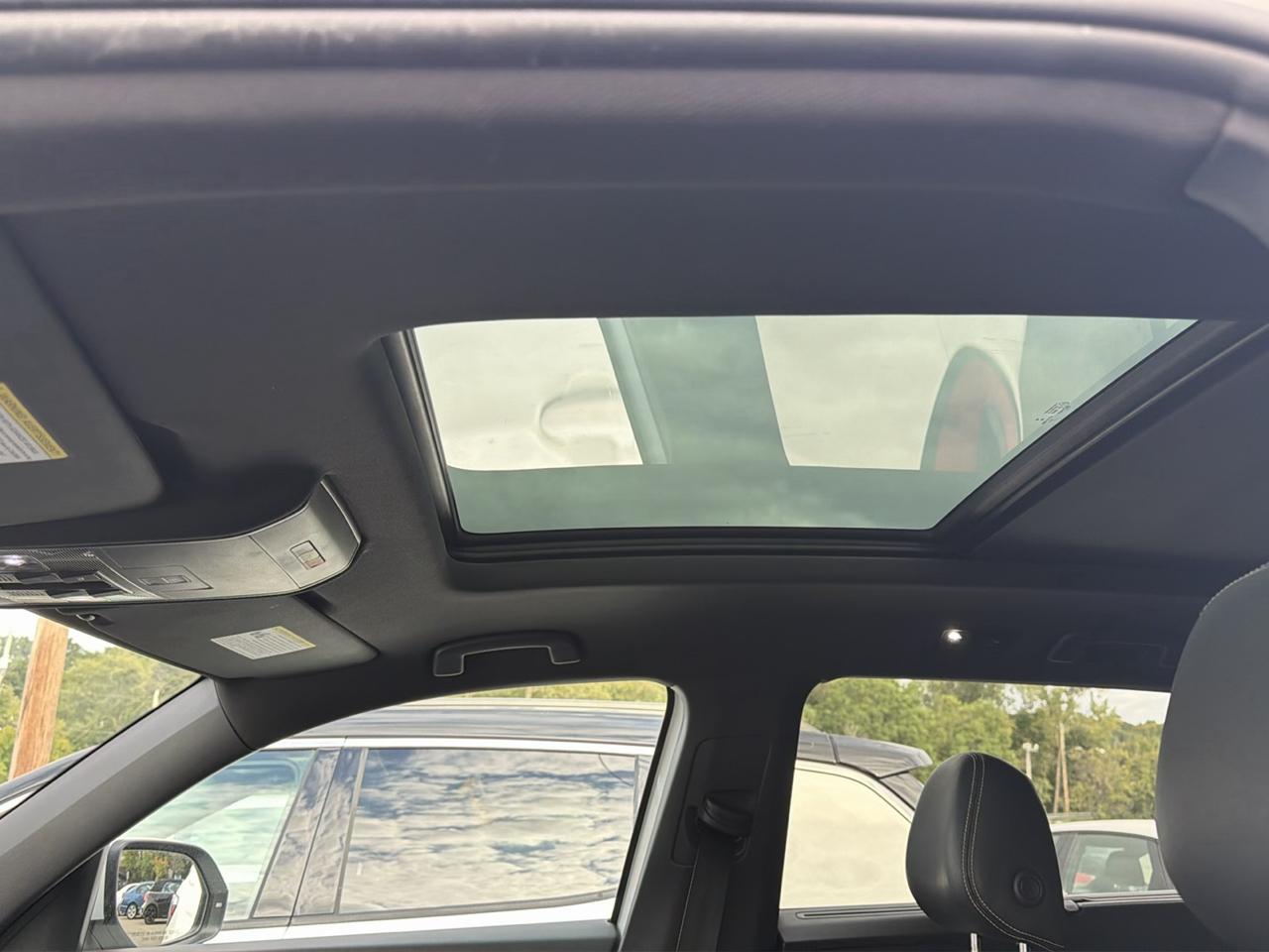 Volkswagen Atlas Cross Sport 3.6L V6 SEL Premium 4MOTION 2021