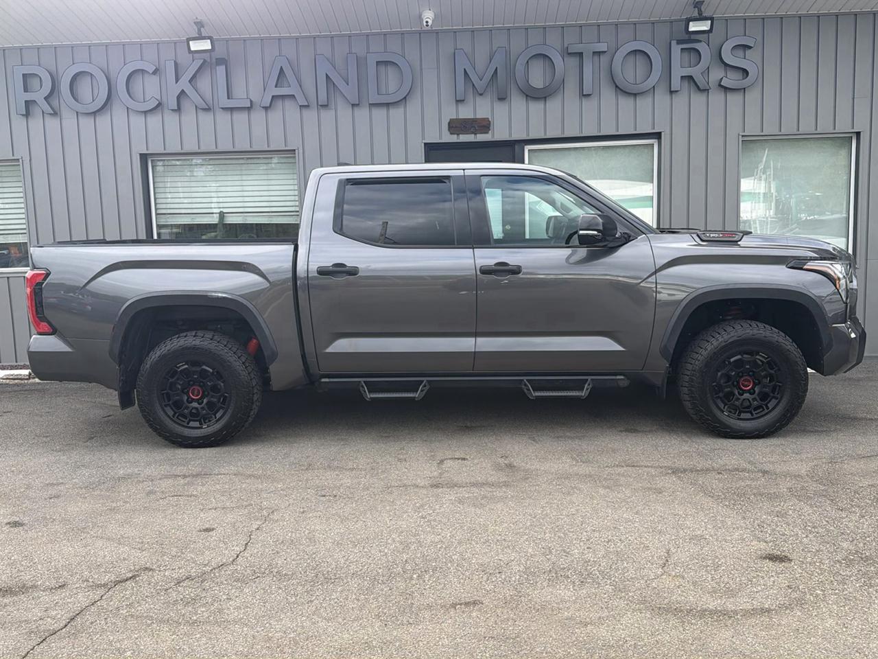 Toyota Tundra 4WD TRD Pro Hybrid CrewMax 5.5' Bed (Natl) 2023