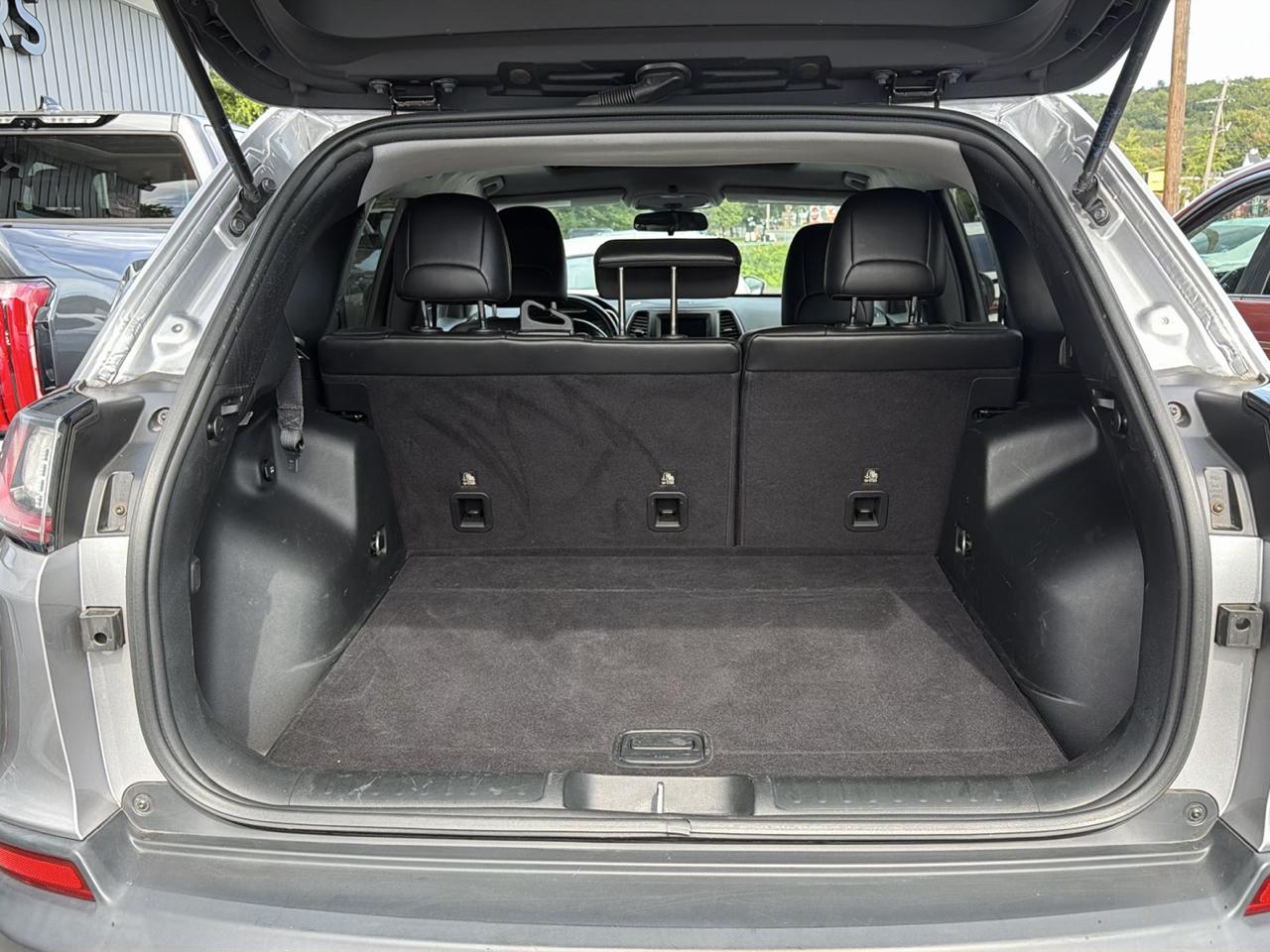 Jeep Cherokee Latitude Plus 4x4 2019