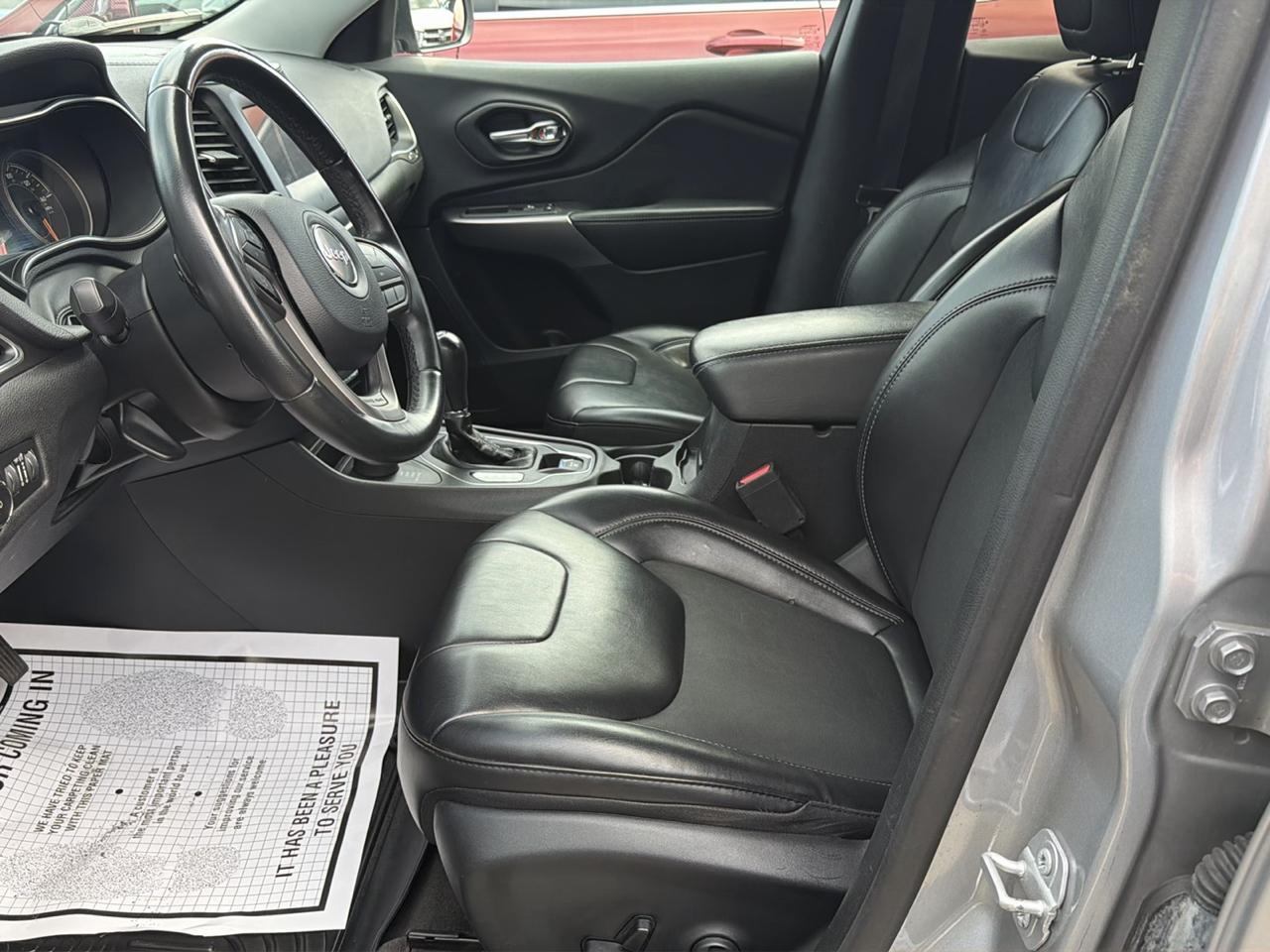 Jeep Cherokee Latitude Plus 4x4 2019