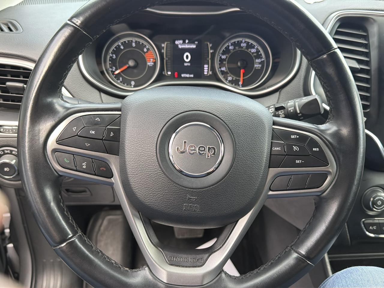 Jeep Cherokee Latitude Plus 4x4 2019