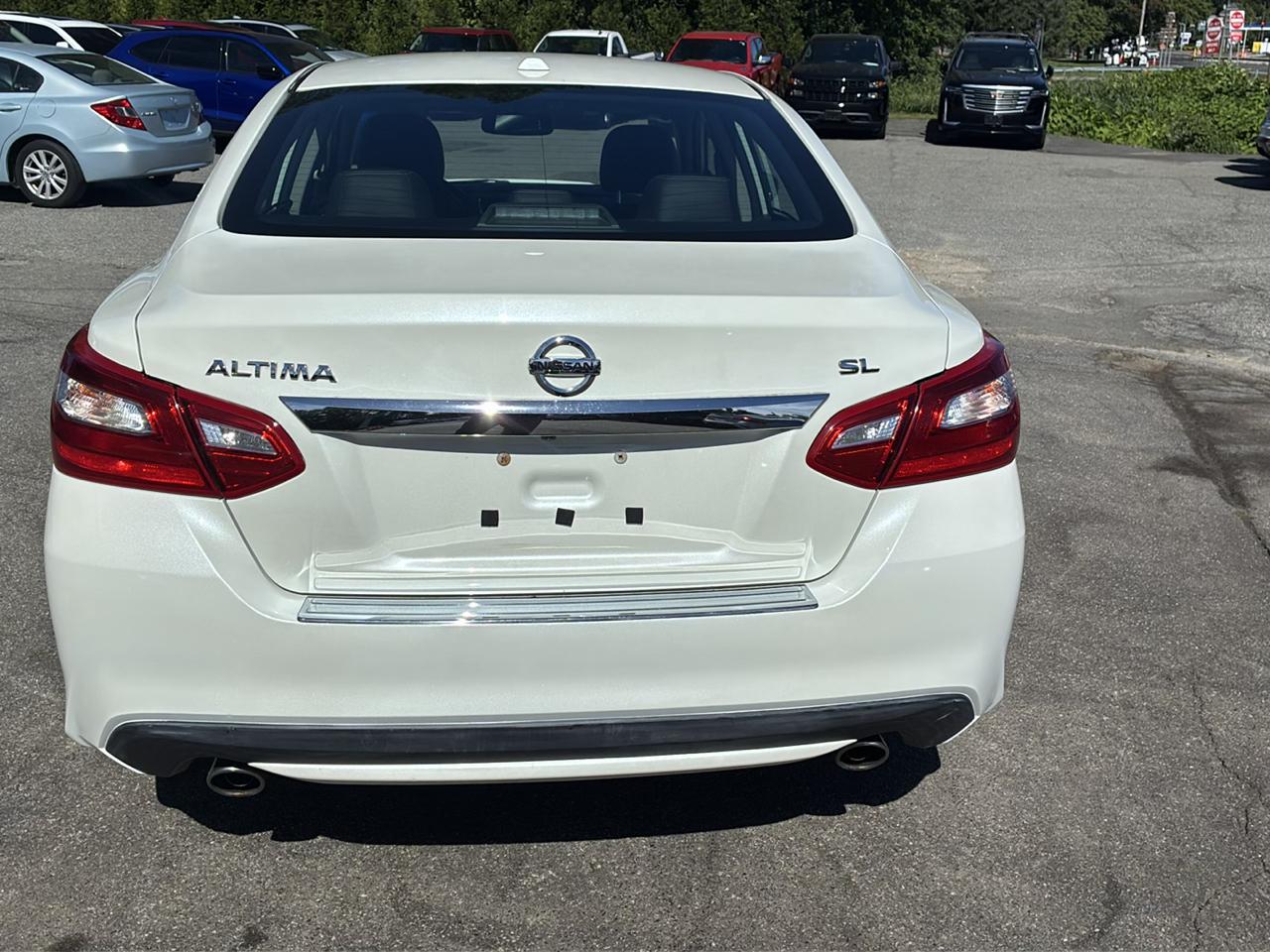 Nissan Altima 2.5 SL Sedan 2017