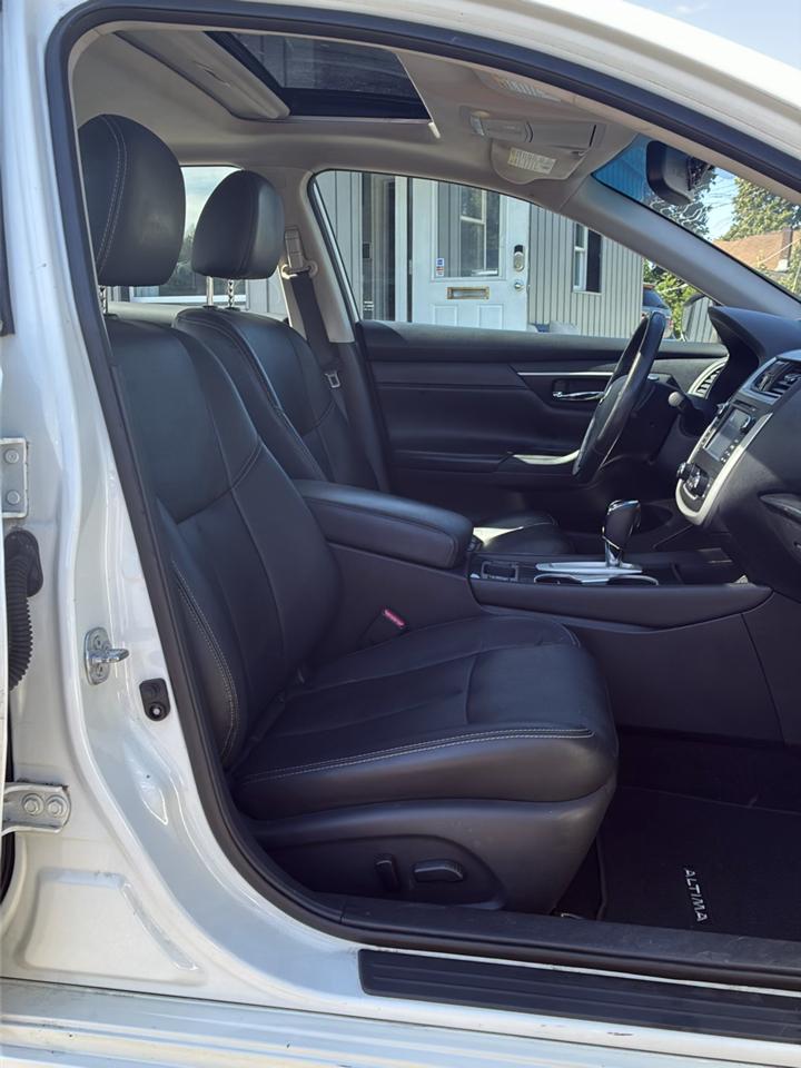 Nissan Altima 2.5 SL Sedan 2017