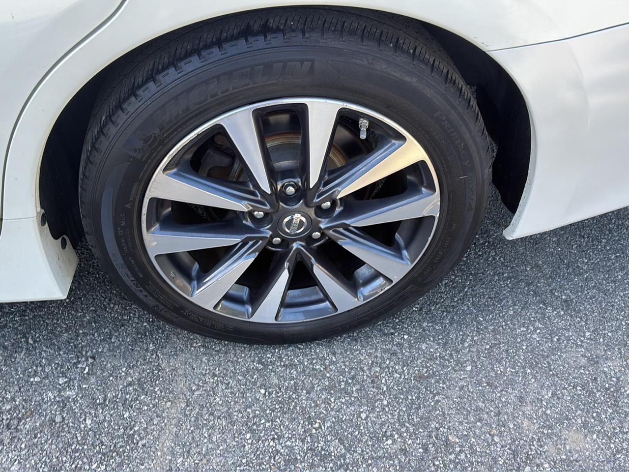 Nissan Altima 2.5 SL Sedan 2017