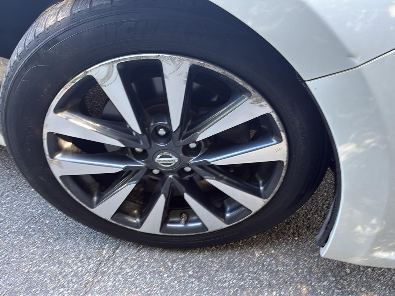 Nissan Altima 2.5 SL Sedan 2017