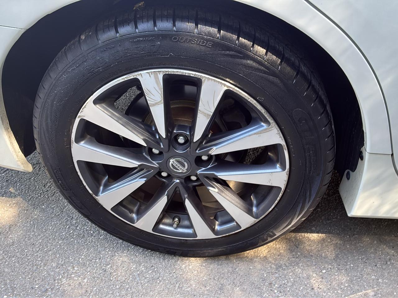 Nissan Altima 2.5 SL Sedan 2017