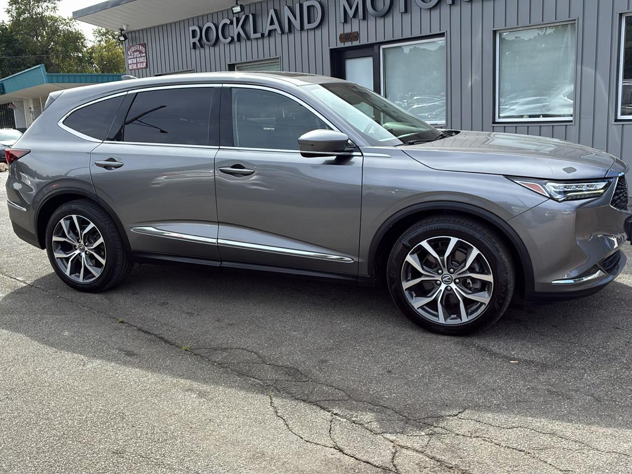 Acura MDX SH-AWD w/Technology Package 2024