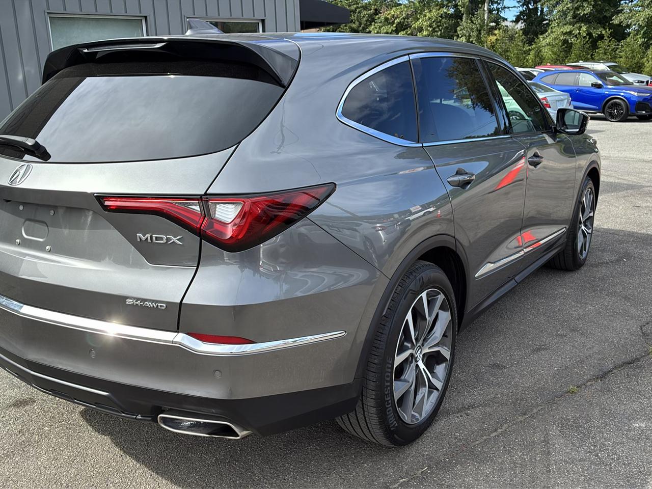 Acura MDX SH-AWD w/Technology Package 2024
