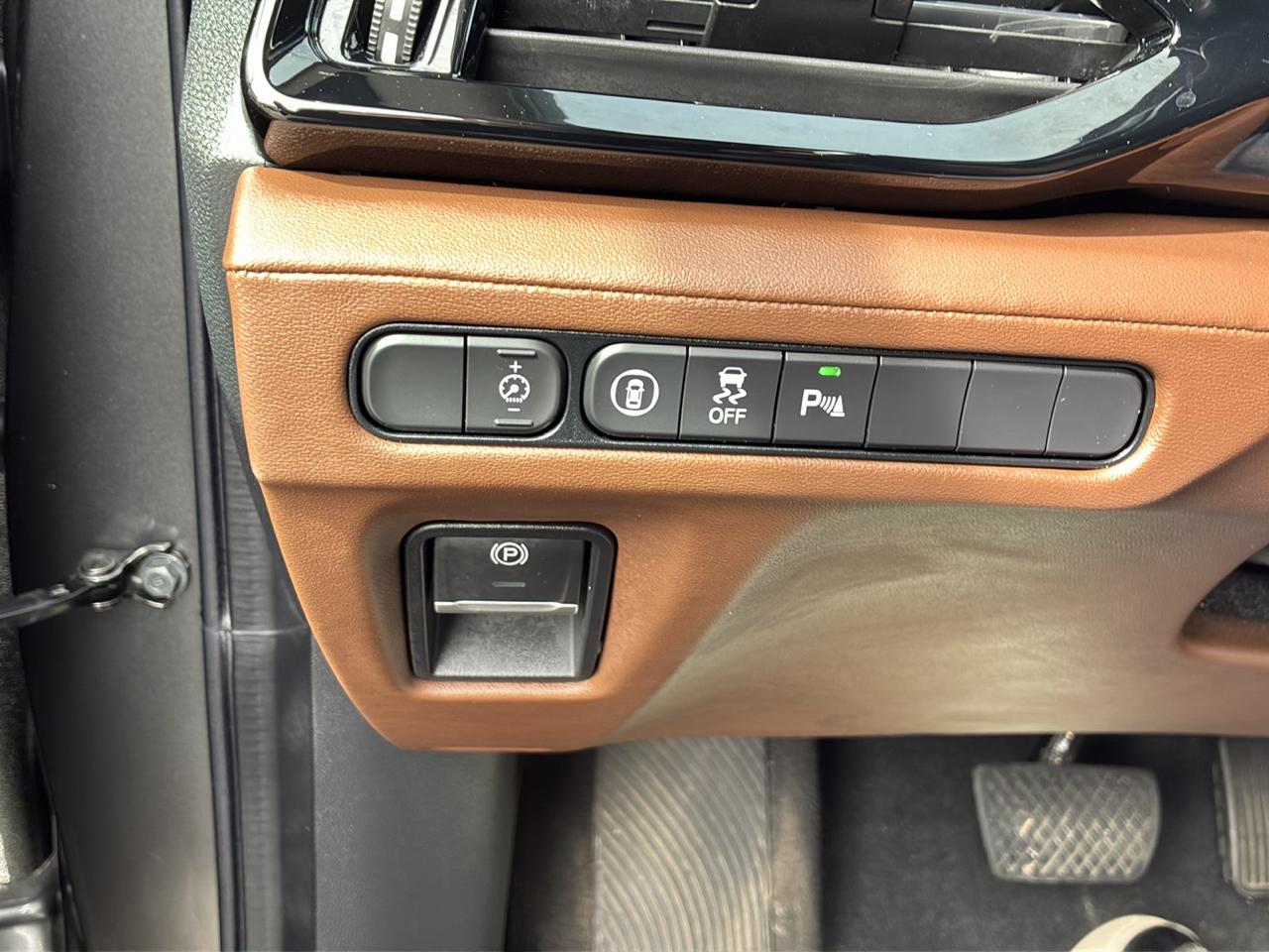 Acura MDX SH-AWD w/Technology Package 2024
