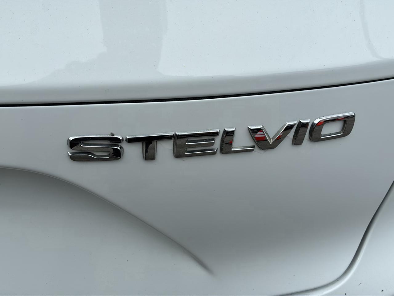 Alfa Romeo Stelvio AWD 2018