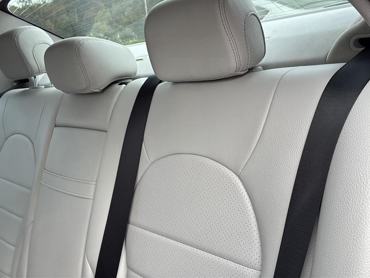 Mercedes-Benz C-Class 4dr Sdn C 300 RWD 2015