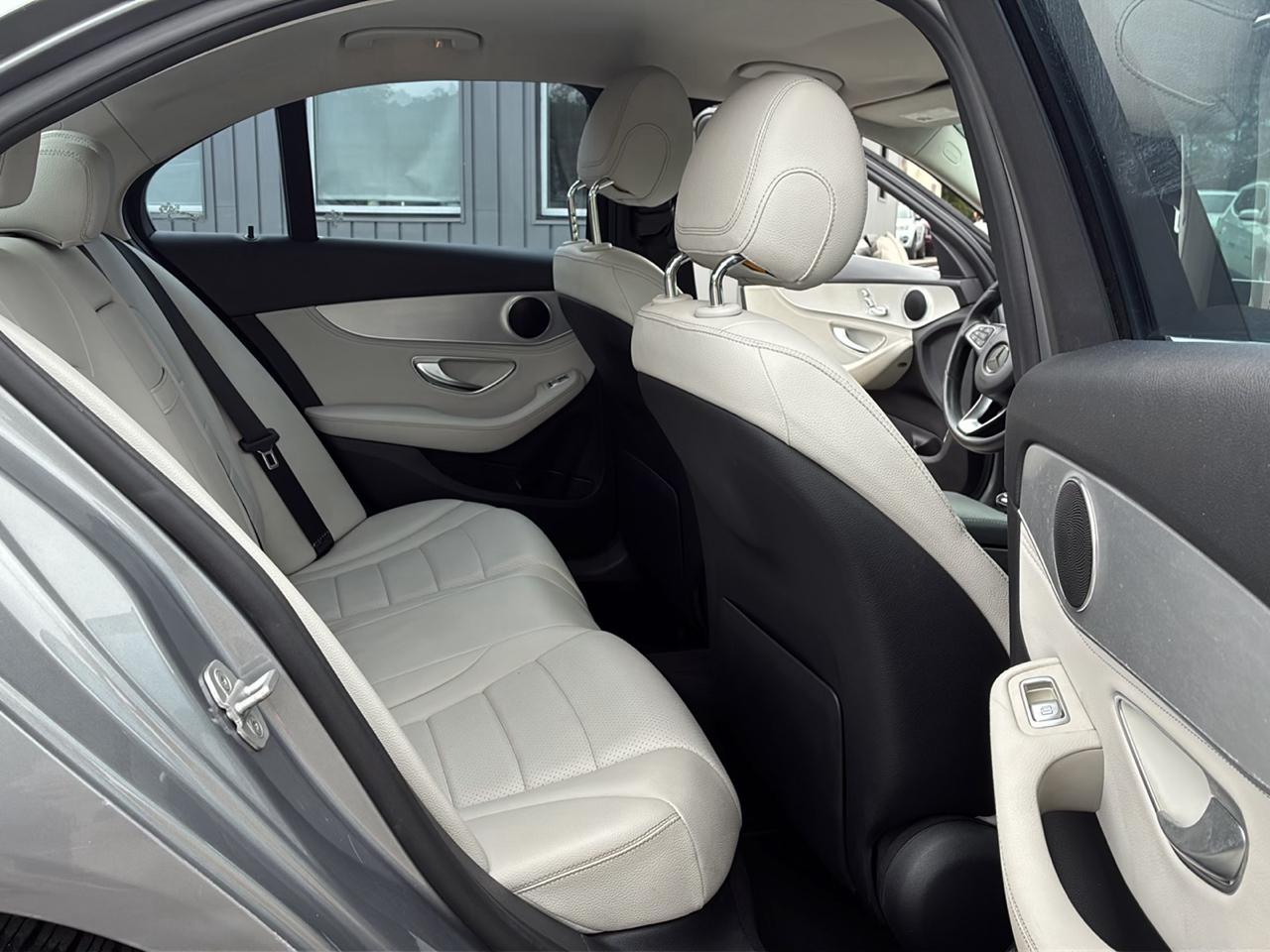 Mercedes-Benz C-Class 4dr Sdn C 300 RWD 2015