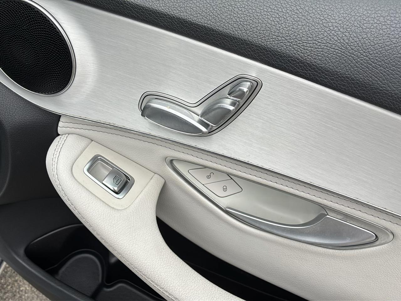 Mercedes-Benz C-Class 4dr Sdn C 300 RWD 2015