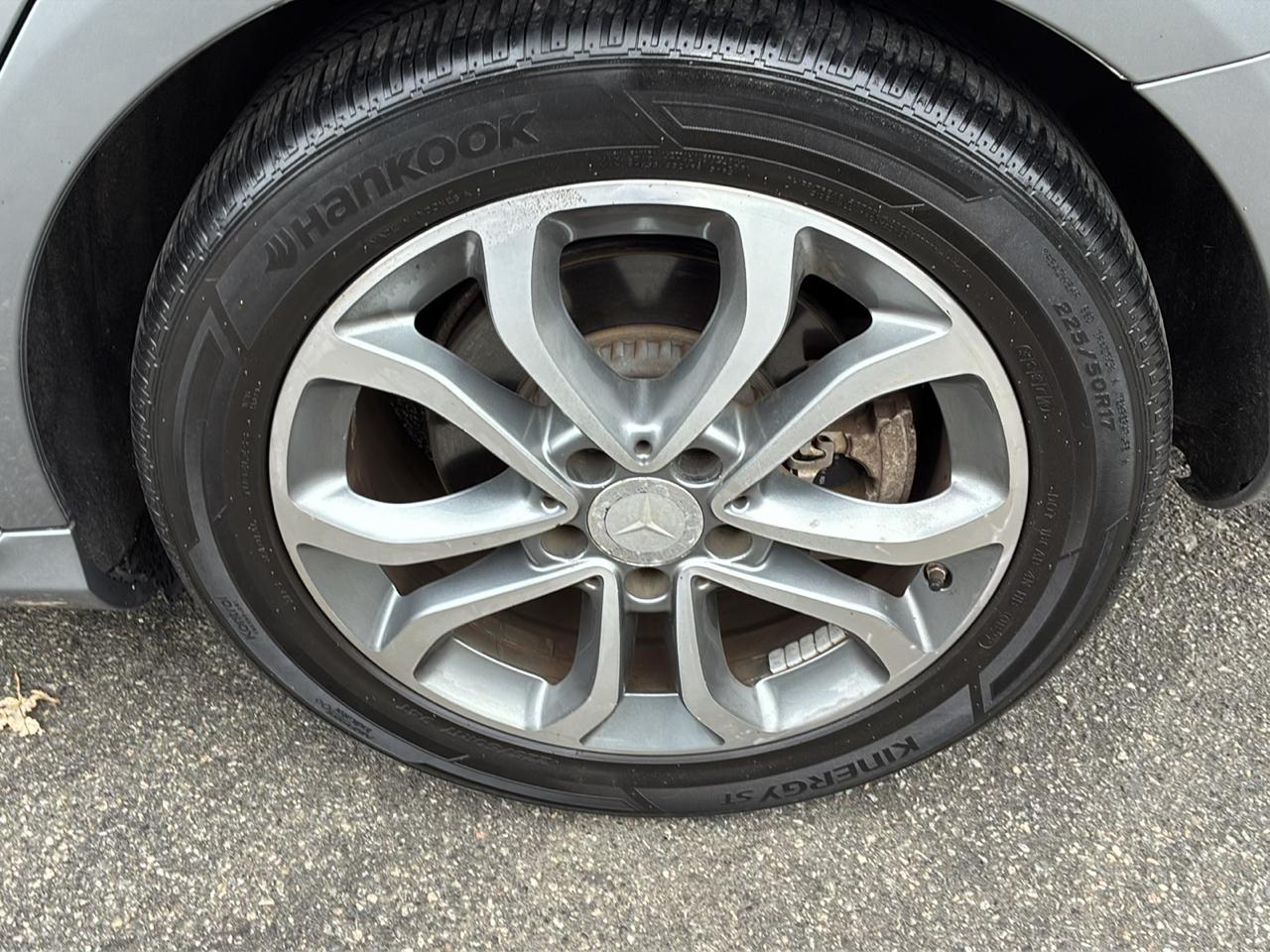 Mercedes-Benz C-Class 4dr Sdn C 300 RWD 2015
