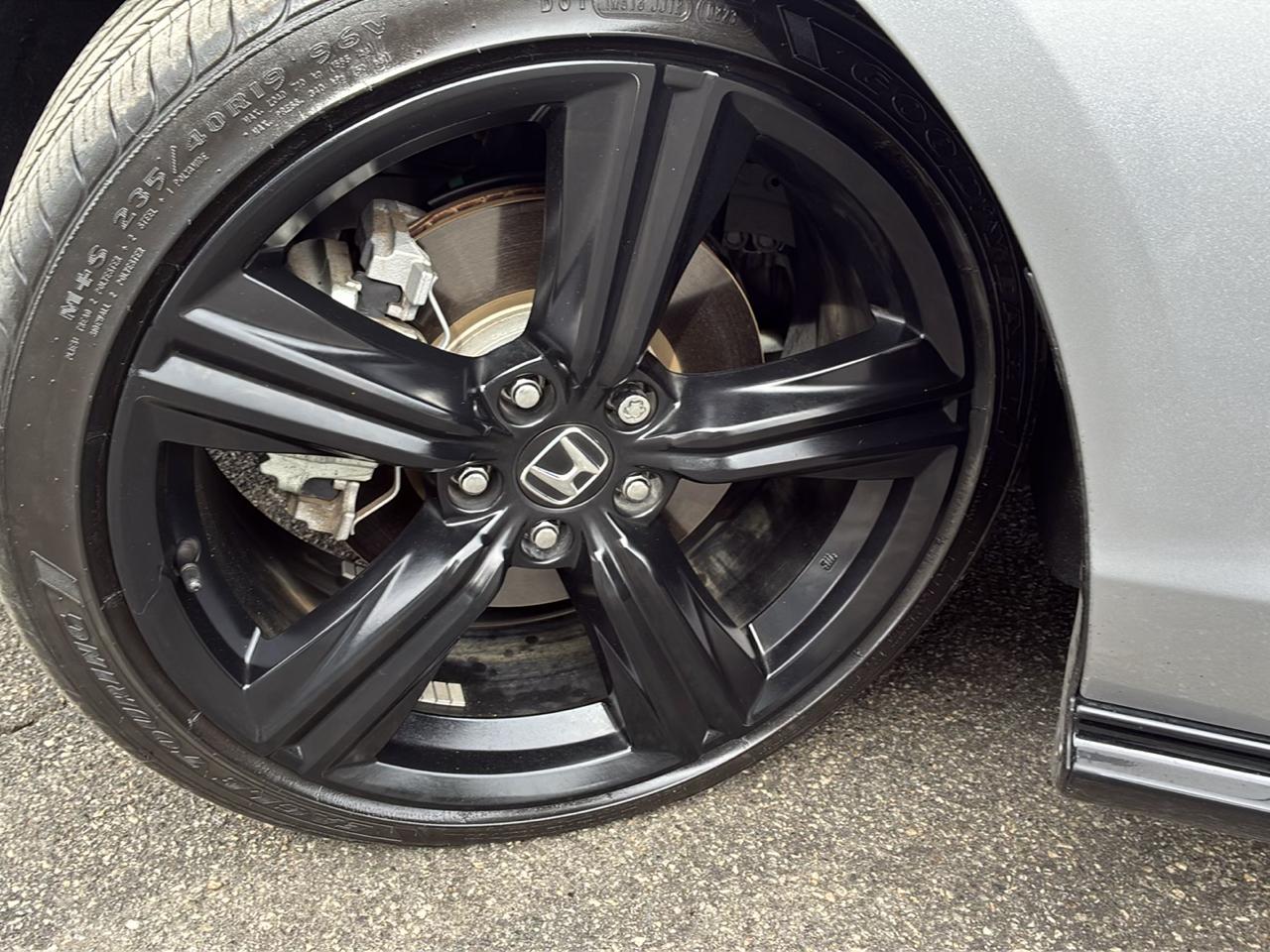 Honda Accord Hybrid Sport-L Sedan 2023