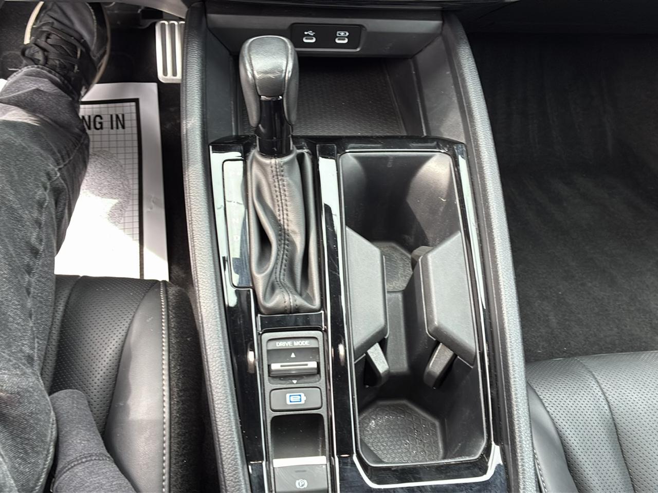 Honda Accord Hybrid Sport-L Sedan 2023