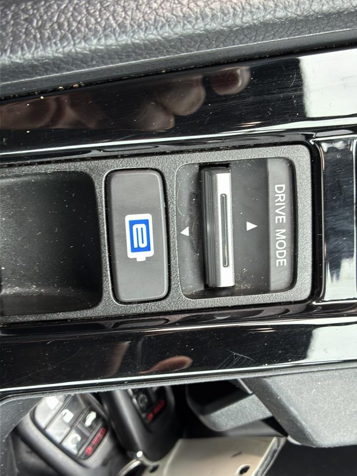 Honda Accord Hybrid Sport-L Sedan 2023