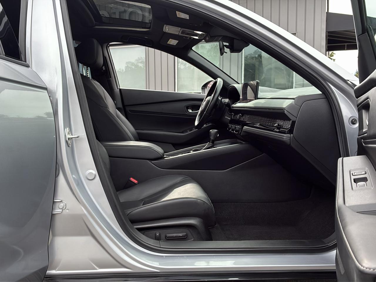 Honda Accord Hybrid Sport-L Sedan 2023
