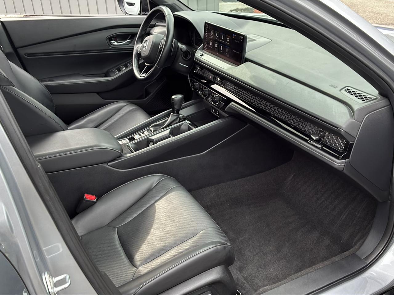 Honda Accord Hybrid Sport-L Sedan 2023