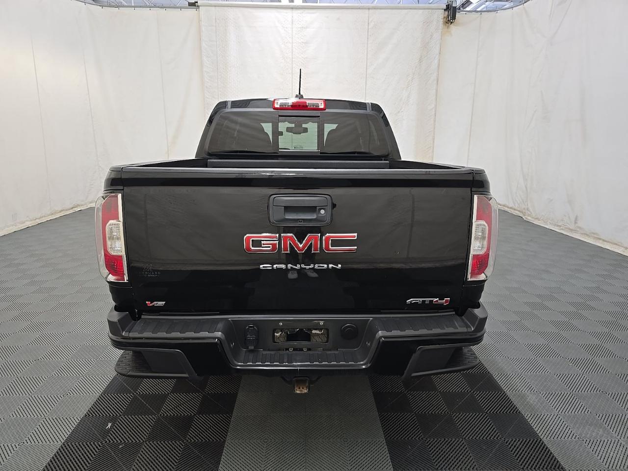 GMC Canyon 4WD Crew Cab 128" AT4 w/Cloth 2022