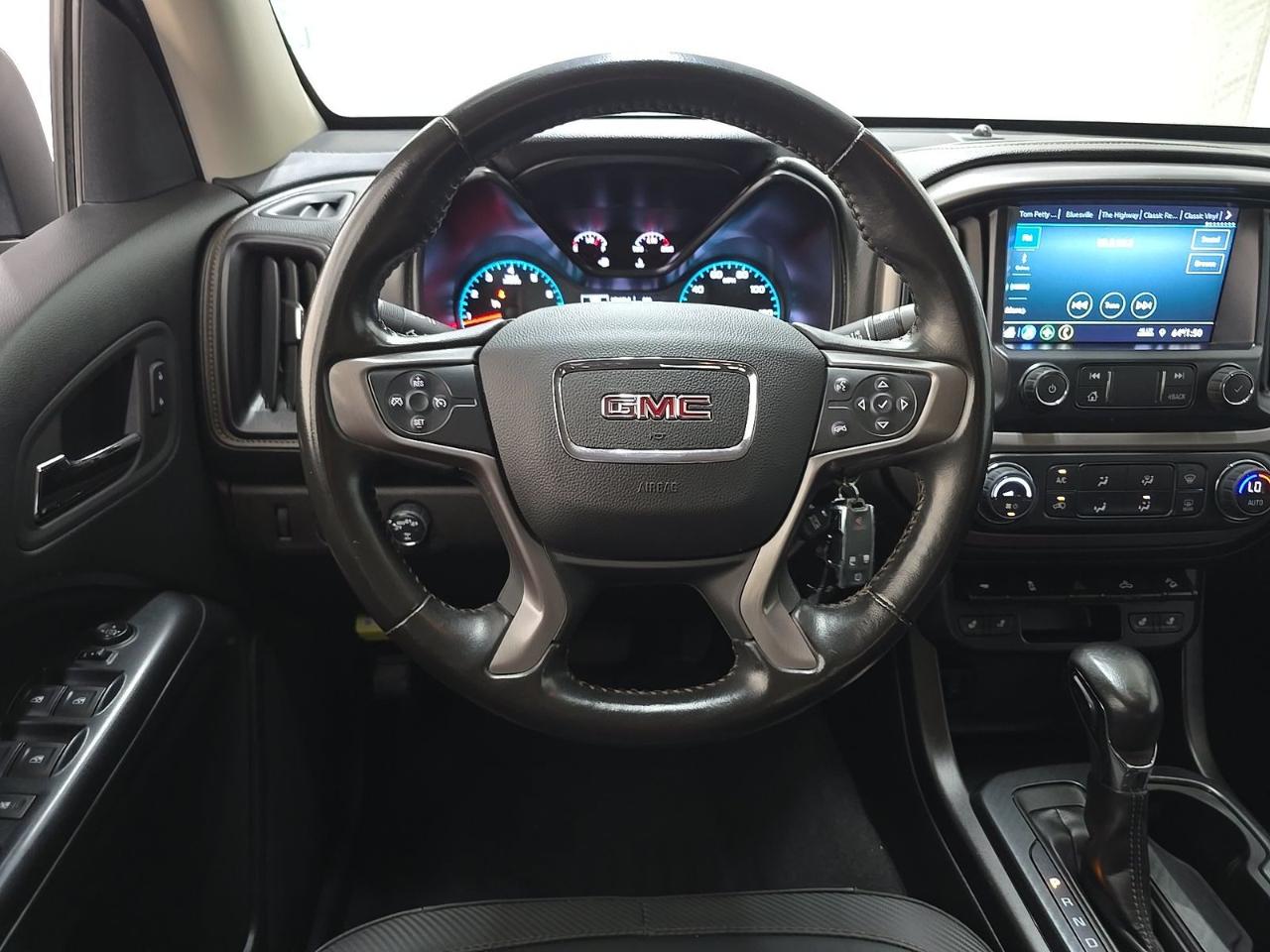 GMC Canyon 4WD Crew Cab 128" AT4 w/Cloth 2022