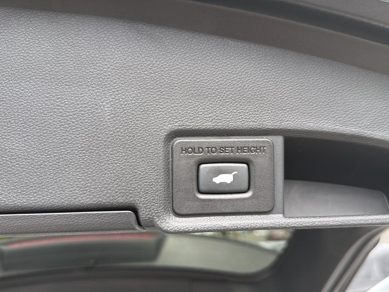 Acura RDX SH-AWD 2023